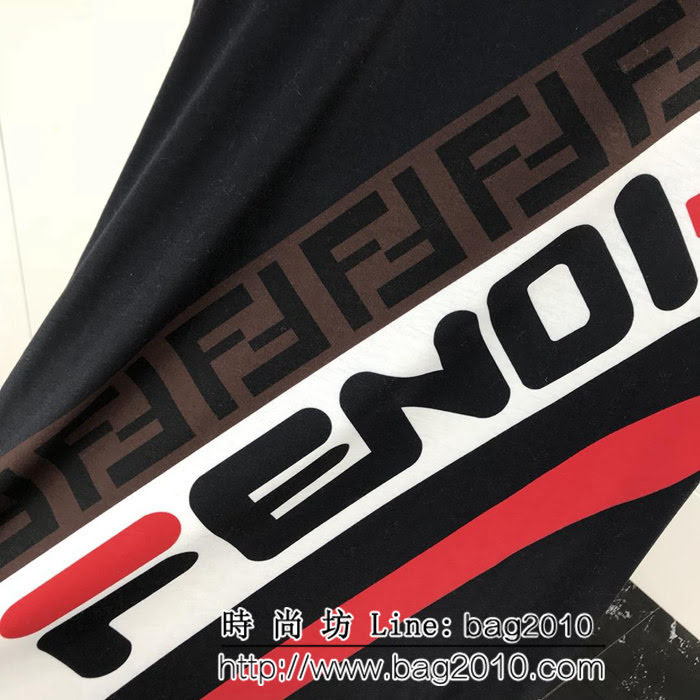 FENDI芬迪 19SS新款 mania系列 拼色logo定位印花 雙面絲光純棉 男款復古T恤 ydi2403